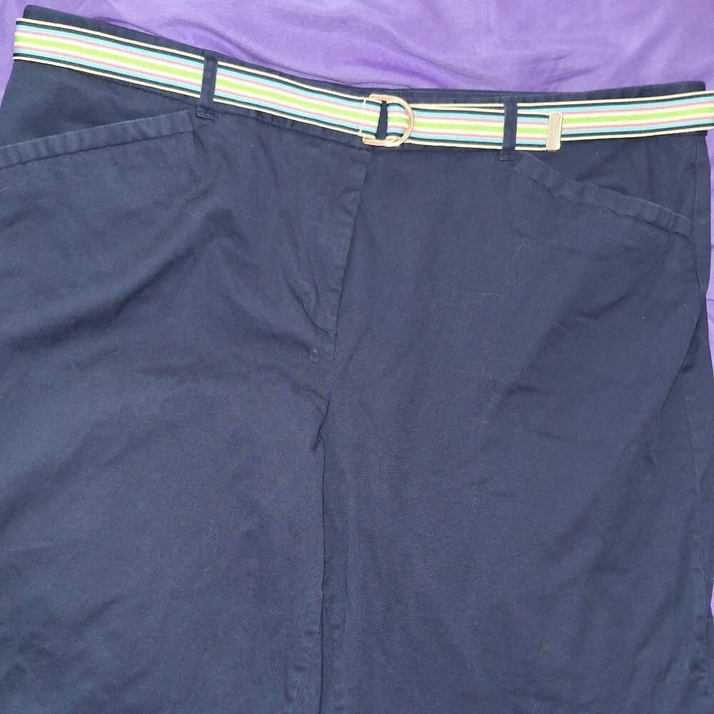 Woman's Shorts